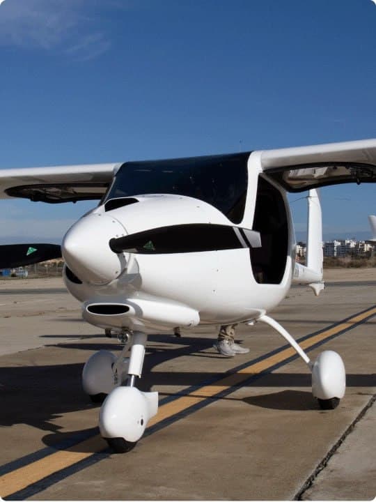 Front view of a Pipistrel Virus